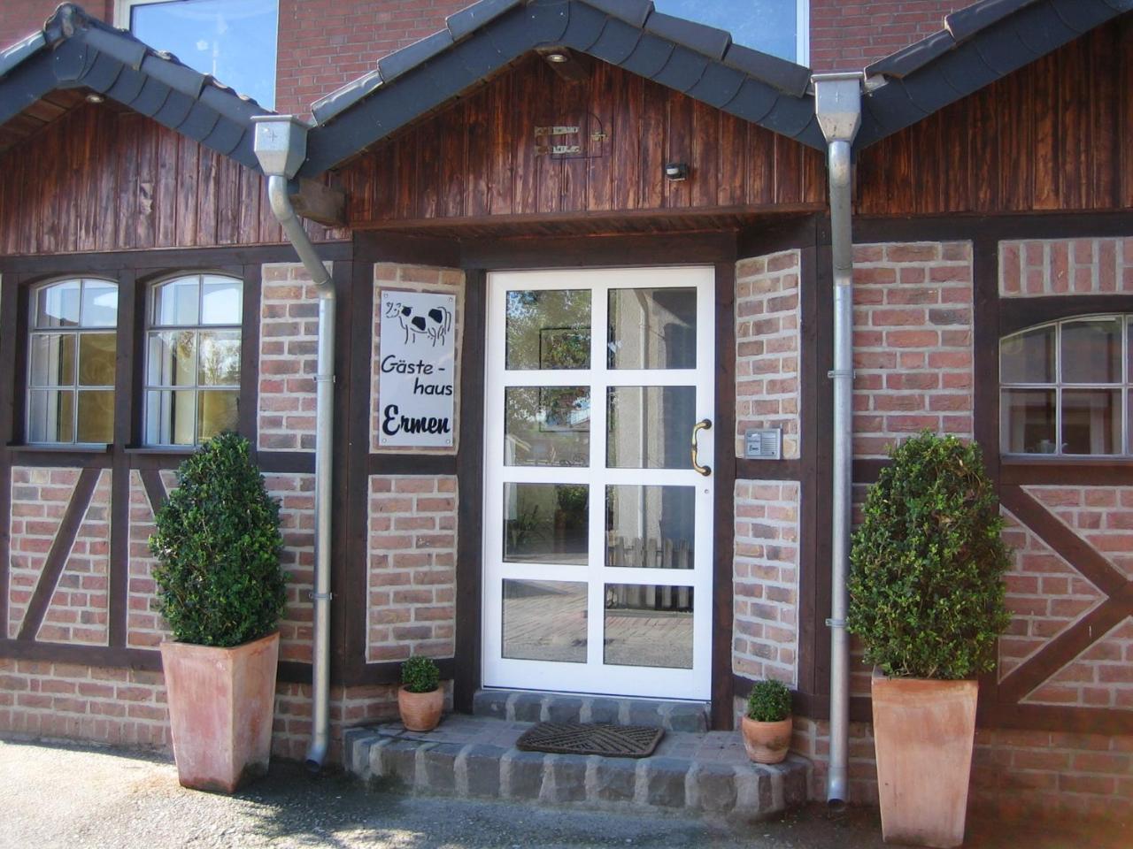 Gaestehaus Ermen カンプ・リントフォルト エクステリア 写真